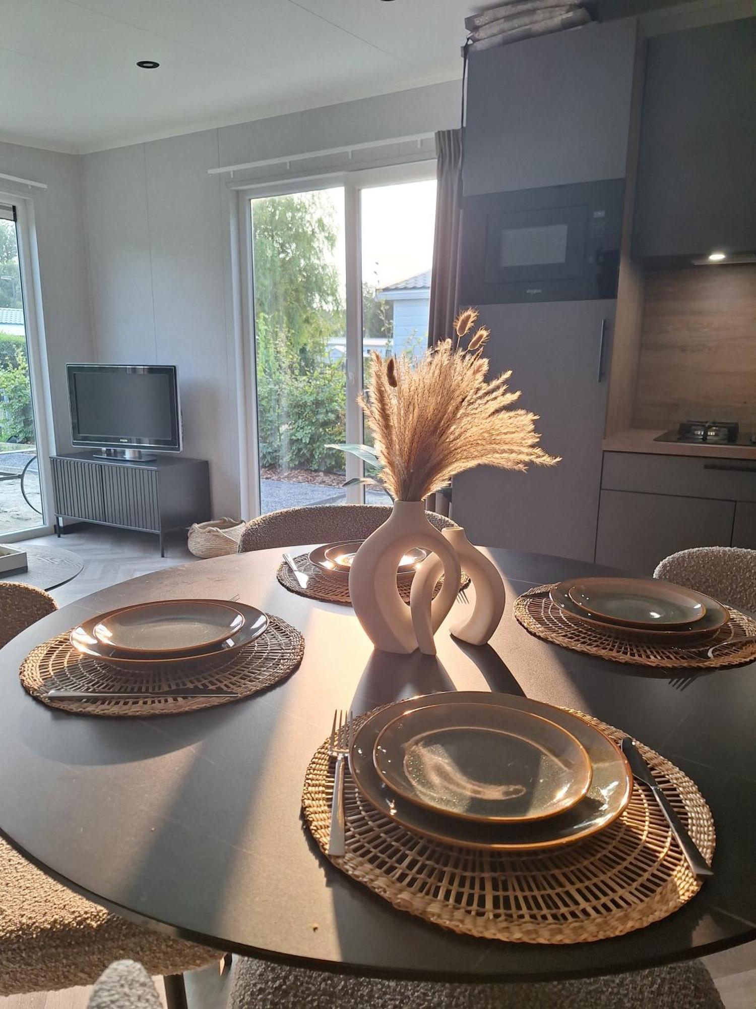 'Relax Lodge Sea' - Wellness Lodge In Zeeland - Private Sauna - Airco - Garden - Outdoor Swimming Pool - Free Wifi, Towels & Bed Linen Heinkenszand Экстерьер фото