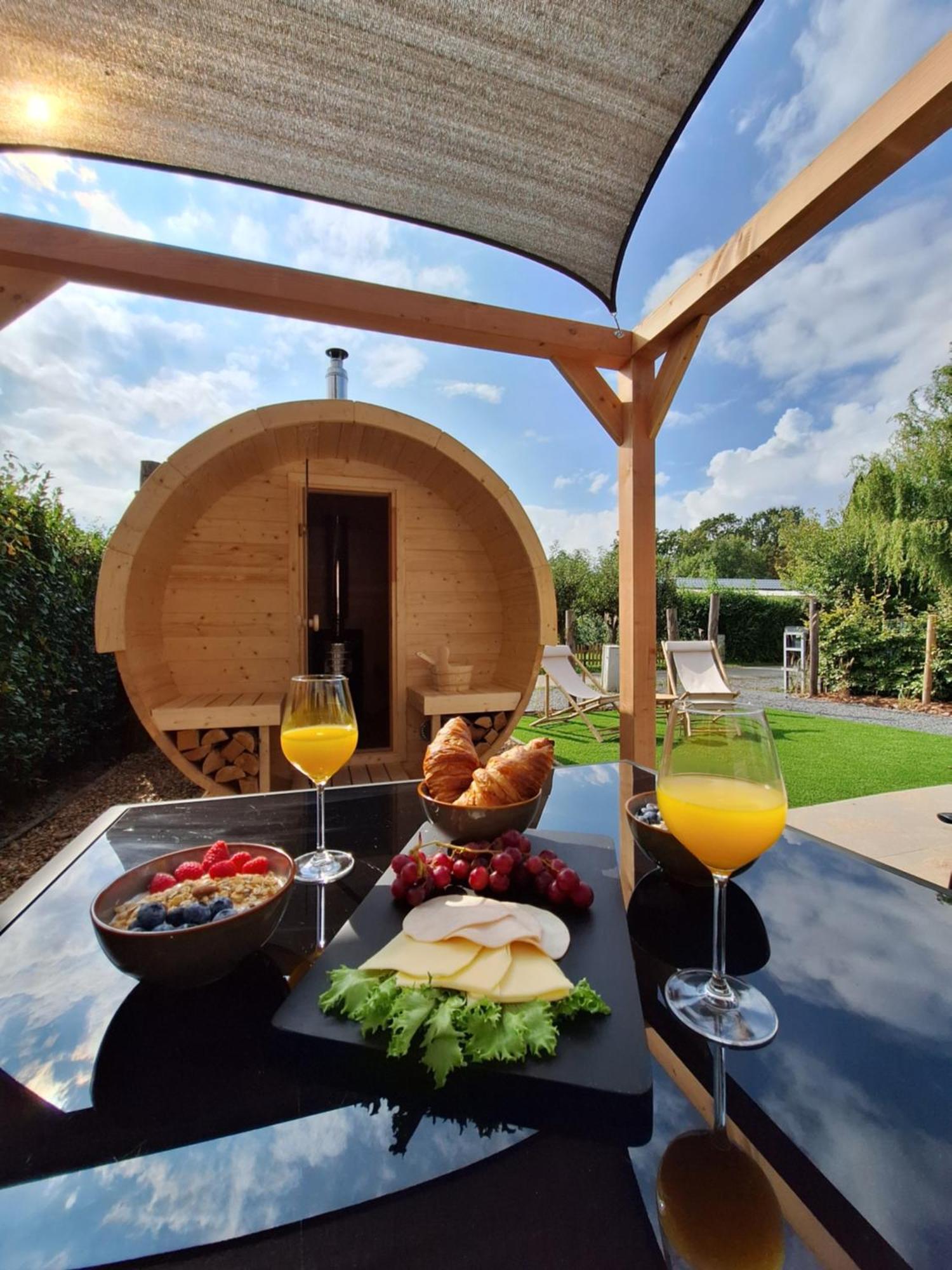 'Relax Lodge Sea' - Wellness Lodge In Zeeland - Private Sauna - Airco - Garden - Outdoor Swimming Pool - Free Wifi, Towels & Bed Linen Heinkenszand Экстерьер фото